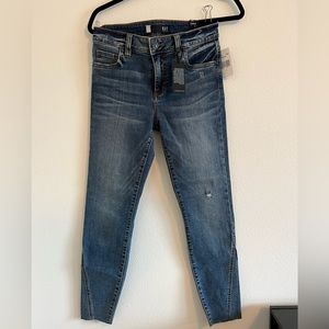 NWT Kut from the Kloth CONNIE ankle skinny size 2